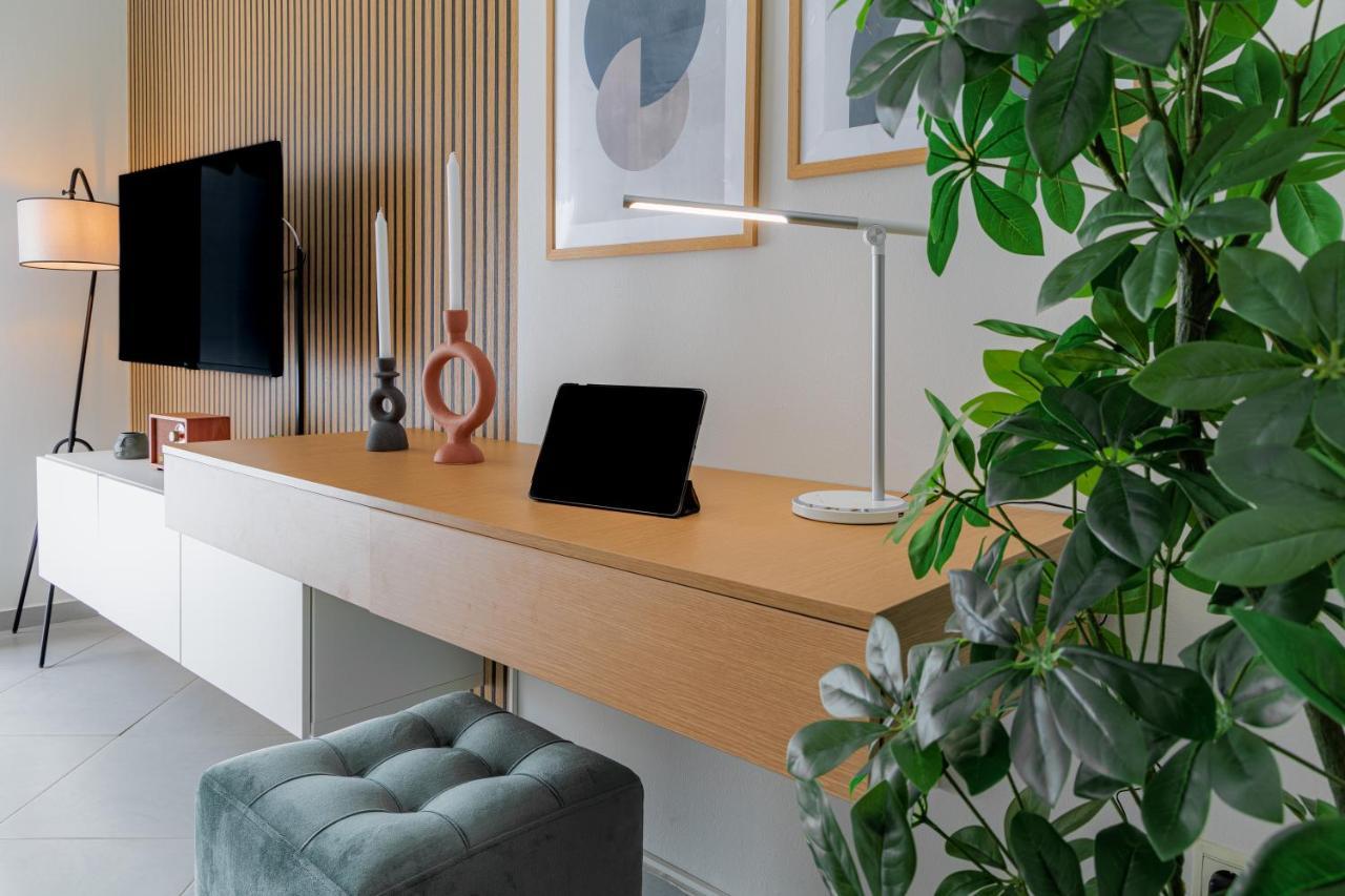 Sunny & Modern Apt For 3 Persons Athen Exterior foto