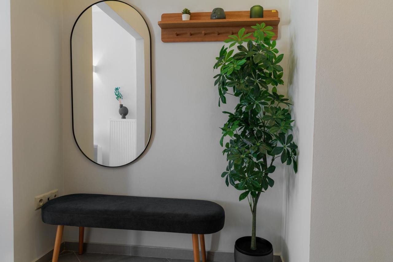 Sunny & Modern Apt For 3 Persons Athen Exterior foto